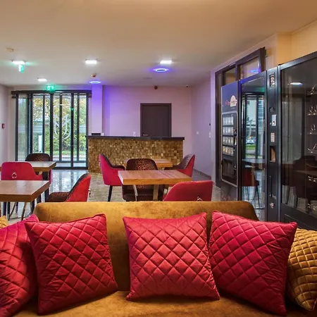 Work & Sleep Boardinghouse Hostel